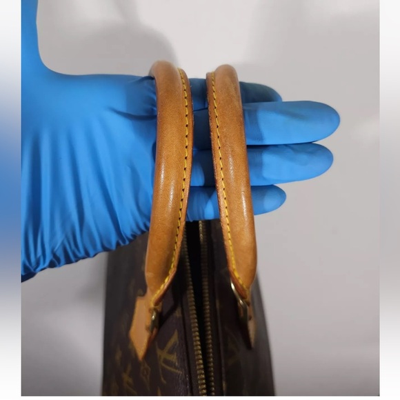 Authentic Louis Vuitton Alma PM Monogram Canvas Leather Hand Bag - Vintage - Picture 15 of 16